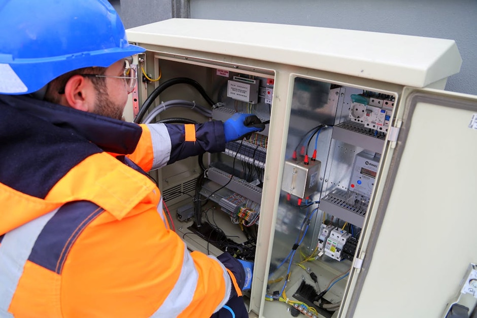 Shed and workshop electrical fit-out with power, lighting and circuits